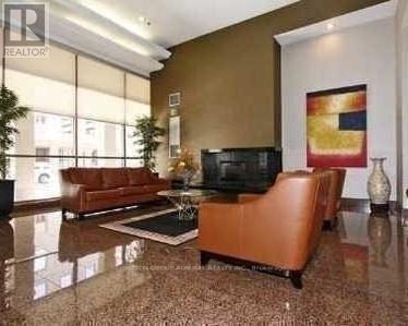 Photo du bâtiment - 736 Bay St.