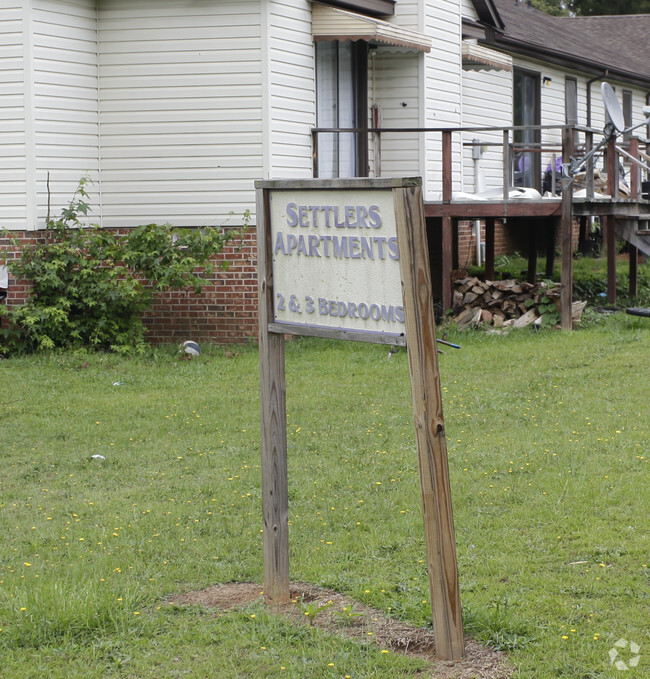 Foto del edificio - Settler's Apartments