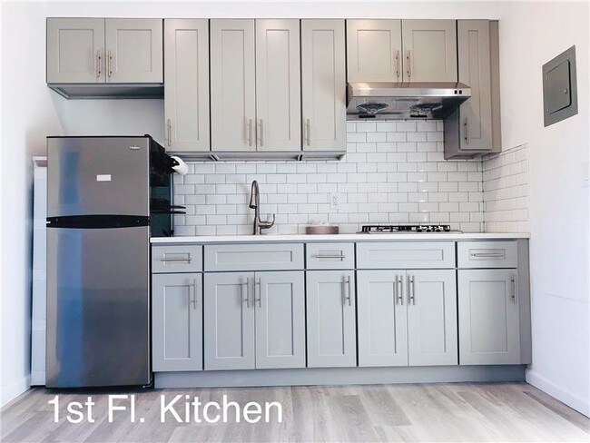 Building Photo - 66 Hickory Ave