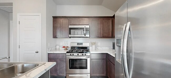 Foto del edificio - Stunning New 4-bedroom, 2-bath Home