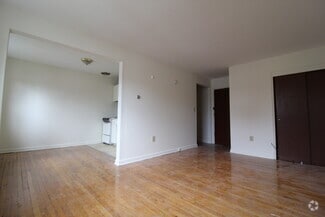 Building Photo - 33 Burnside Ave