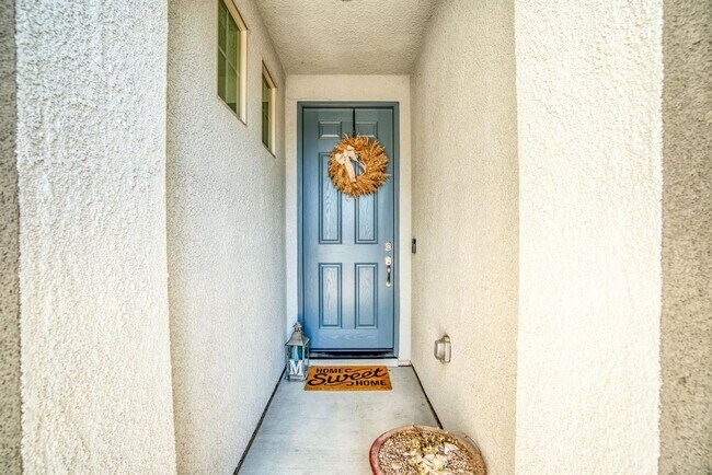 Foto del edificio - Stunning 3 bed / 2 bath in Gated Community