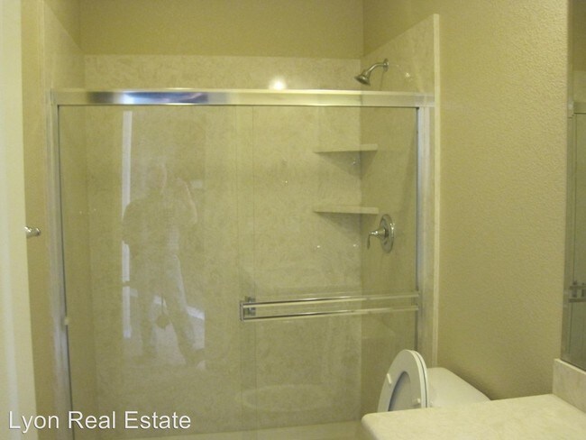 Foto del edificio - 4 br, 3.5 bath House - 3250 Rainhill Loop