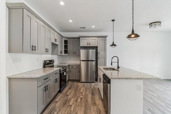Foto del edificio - 4011 Redan Rd
