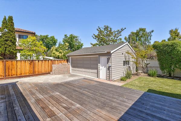 Building Photo - 850 Loma Verde Ave