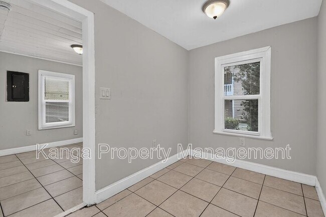 Foto del edificio - 887 7th St