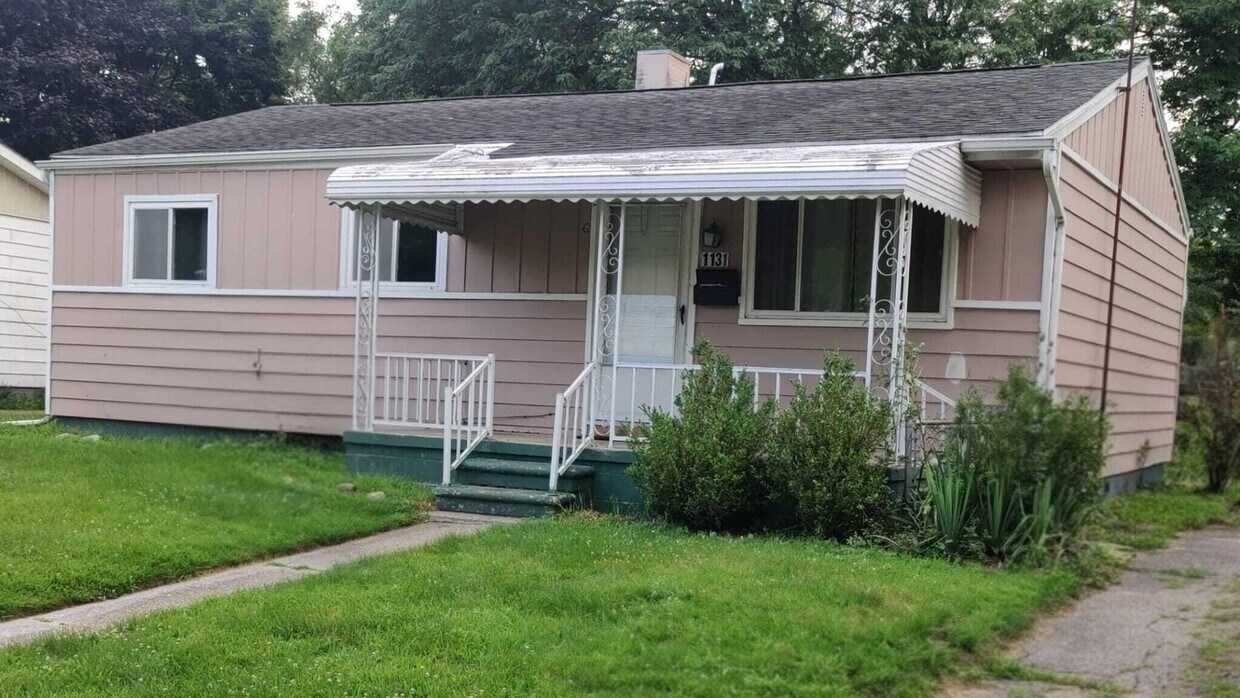 Foto principal - 1131 Rambling Rd