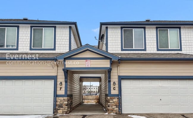 Foto del edificio - 2921 Kansas Dr