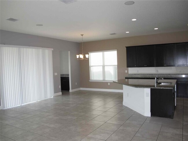 Foto del edificio - 7154 Desert Mandarin St