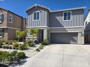 Building Photo - 252 Agata Wy