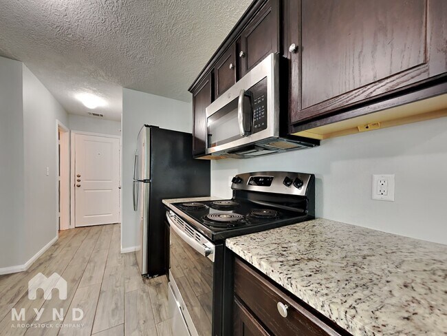 Foto del edificio - 3984 Frontier Rd