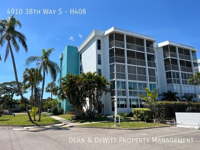 Foto del edificio - The Moorings of Maximo - 3/2 Condo - For Rent