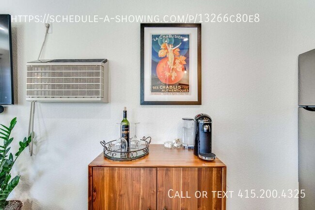Building Photo - Beautiful Studio Available in Healdsburg