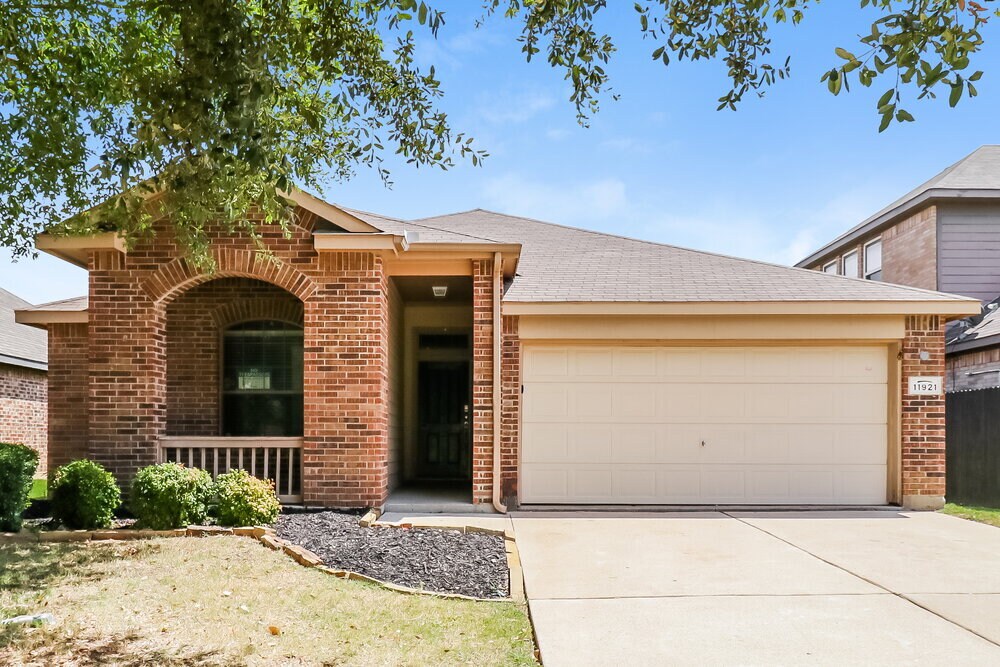 Foto principal - 11921 Bellegrove Rd