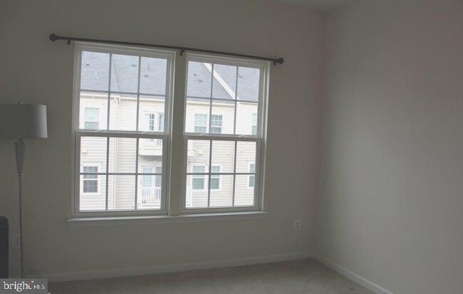 Building Photo - 24676 Footed Ridge Terrace
