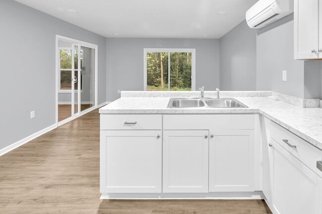 Building Photo - 107 Mink Dr