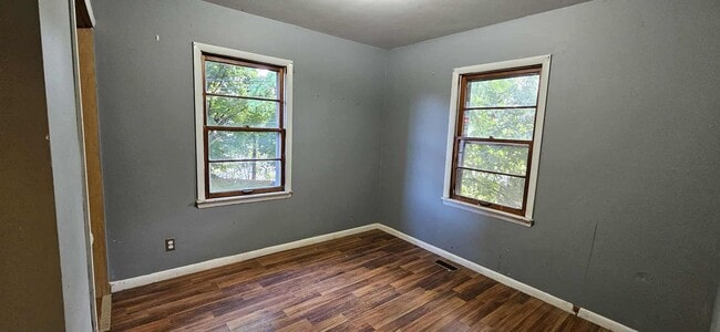 Building Photo - Cozy 2 Bed 1 Bath home for Rent!