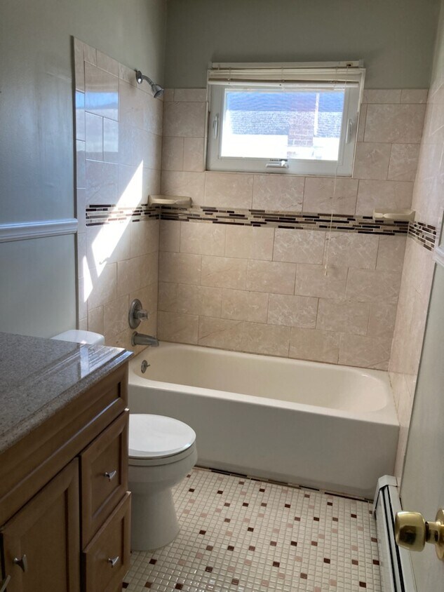 3144 Yost Blvd Unit 1, Oceanside, NY 11572 Apartments in Oceanside