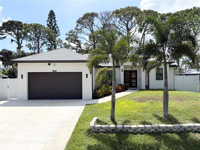 Building Photo - 4722 Neptune Rd