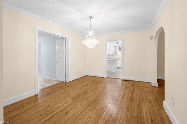 Foto del edificio - 6333 Tuttle Ave