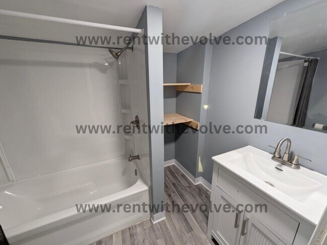 Foto del edificio - 952 S Shank St