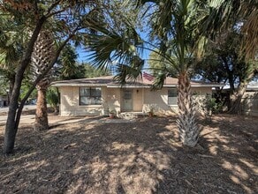 Building Photo - 1112 Upas Ave