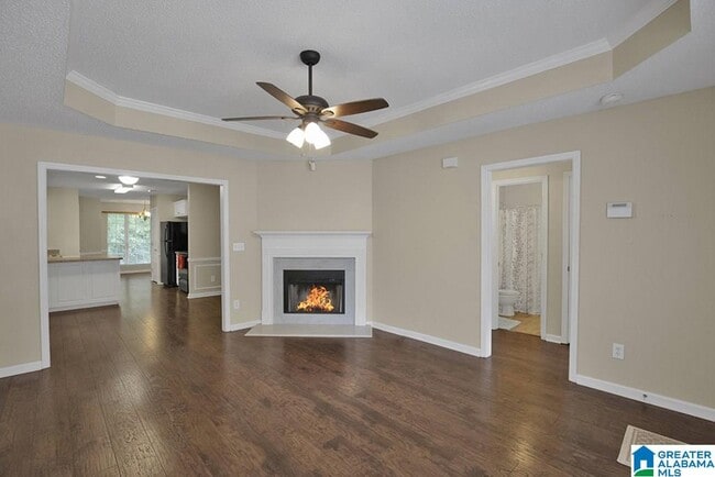 Building Photo - 135 Hidden Creek Cir