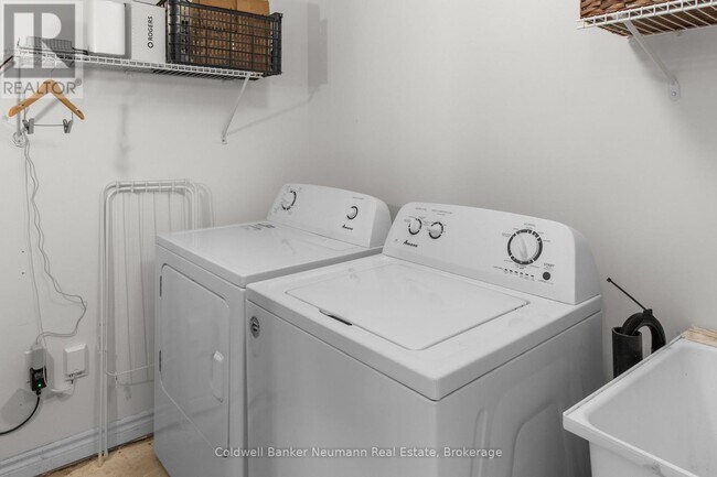 Building Photo - 88 Decorso Dr