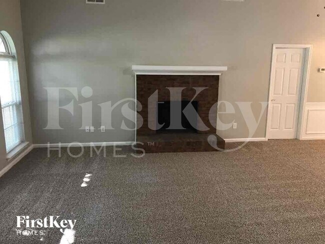 Foto del edificio - 3225 Burkston Rd