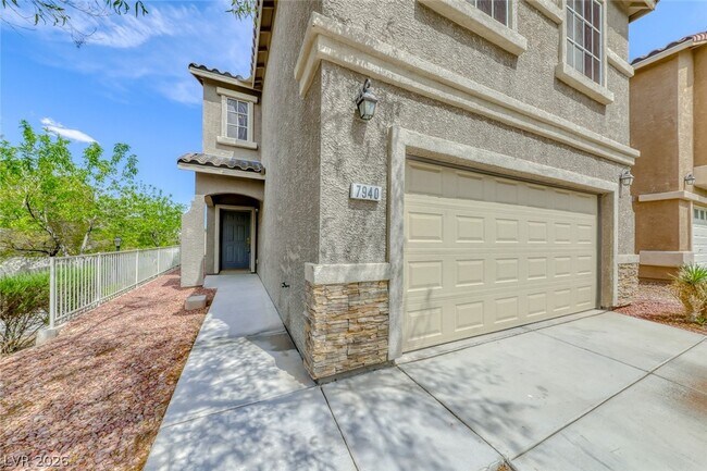 Foto del edificio - 7940 Dexter Falls St