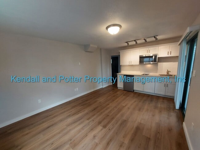 Foto del edificio - 405 HILL Crest