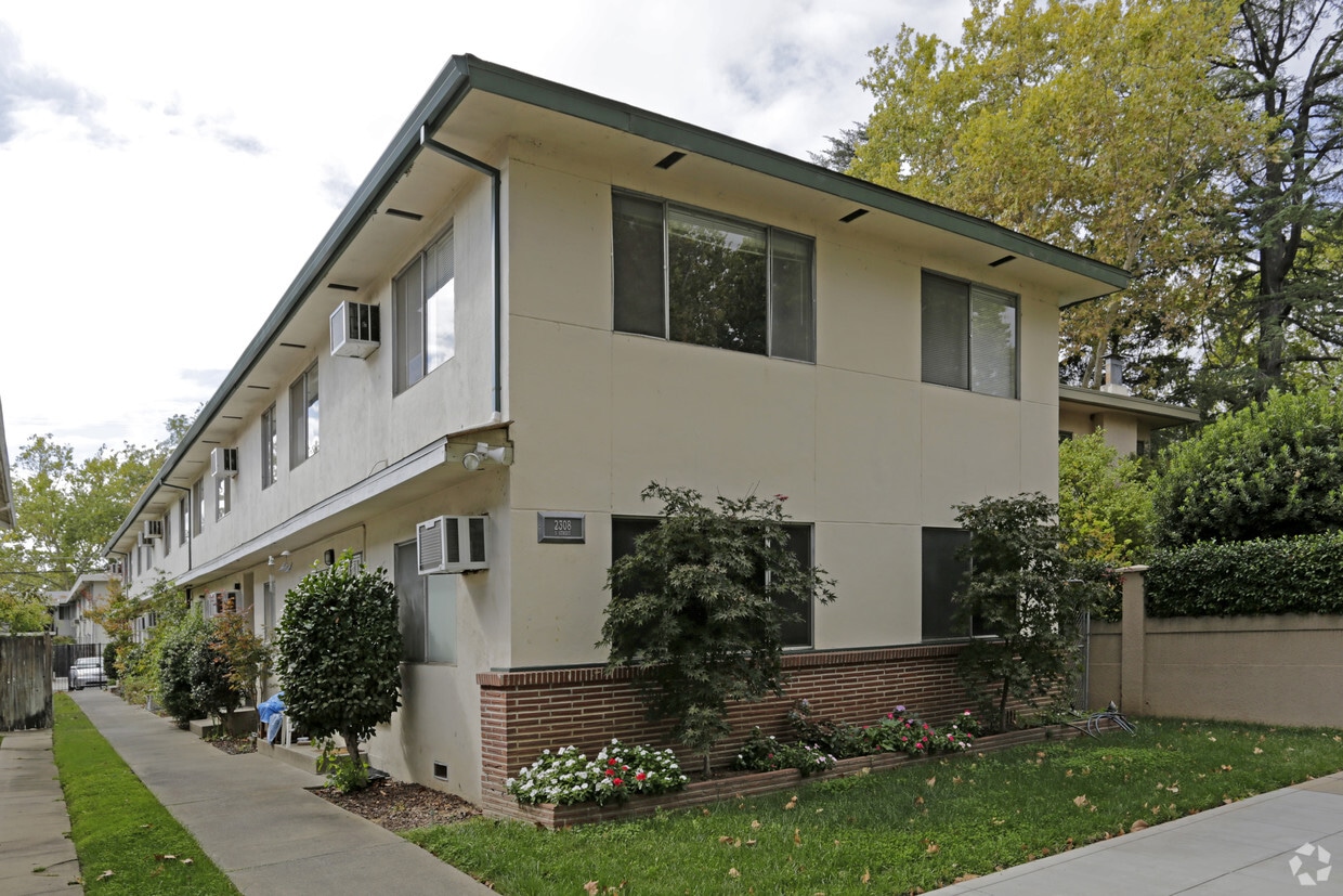 Primary Photo - 2308 T St