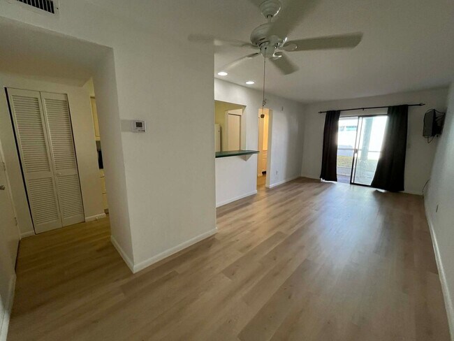 Foto del edificio - studio apartment