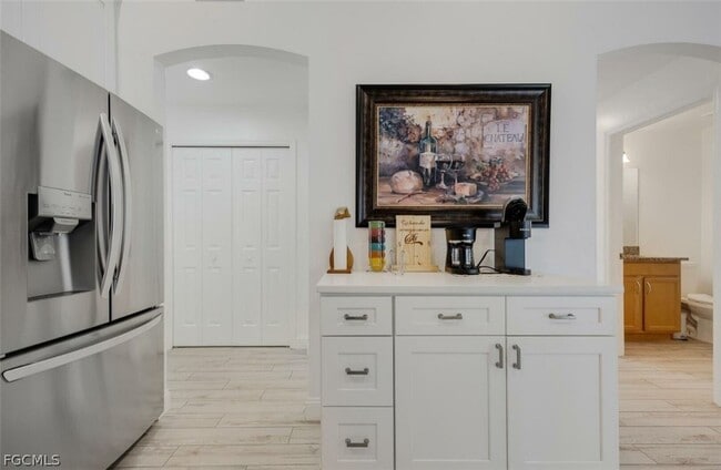 Building Photo - 1724 SW 31st Ln