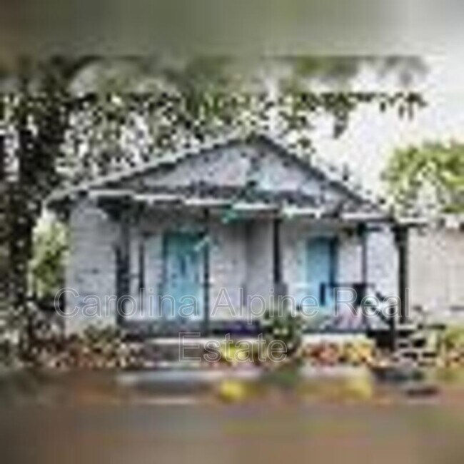 819 Buffalo St Unit AB, Shelby, NC 28150 Condo for Rent in Shelby