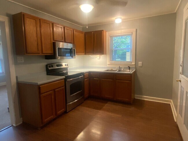 Foto del edificio - 2 BEDROOM NEAR I-35 FOR A QUICK COMMUTE