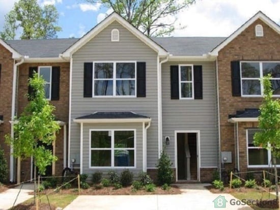 Foto principal - Gorgeous 3 Bedroom 2 Bath Townhome in Conv...