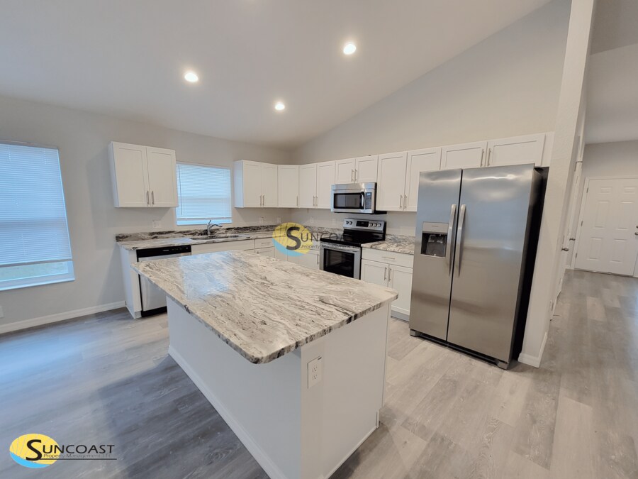 Foto principal - 329 Marion Oaks Blvd