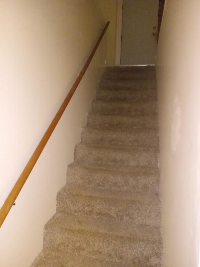 Foto del edificio - 313 Lee Dr