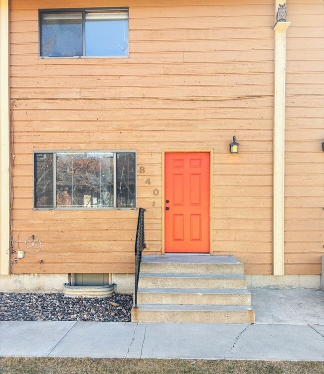 Building Photo - 840 Terry Ave