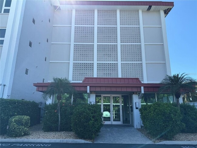 Building Photo - 1100 Imperial Dr