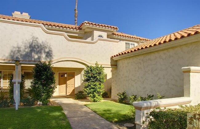 Foto del edificio - 223 Desert Falls Dr E