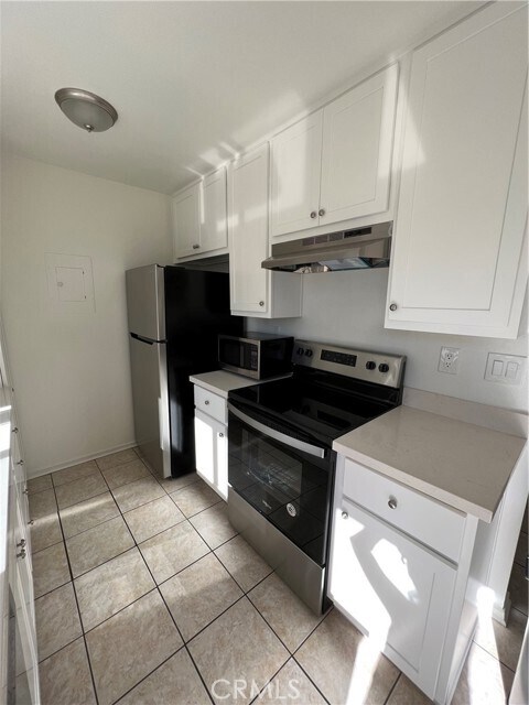 Foto del edificio - 23224 Orange Ave