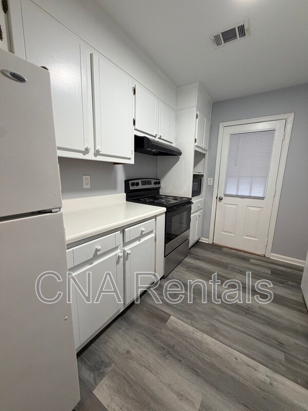 Foto del edificio - 270 Kimberly Way SW