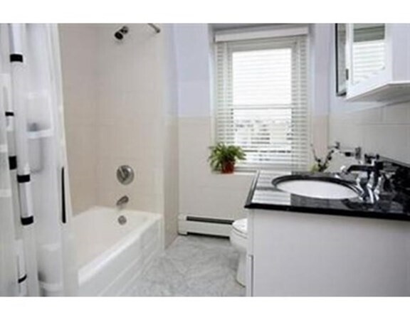 Foto del edificio - 356 K St