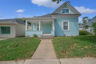 Building Photo - 1011 S Armstrong Ave