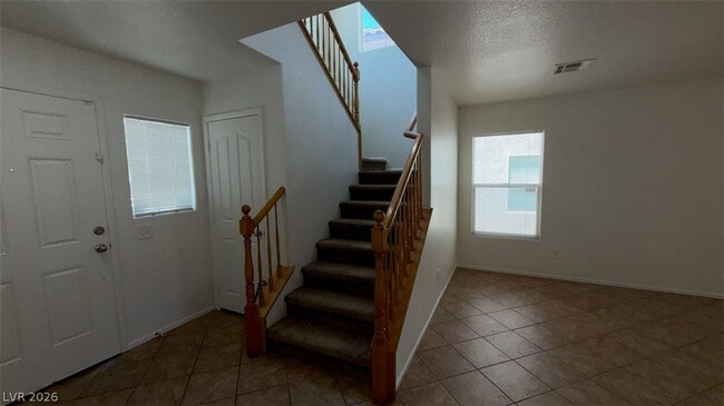 Foto del edificio - 718 Thornford St