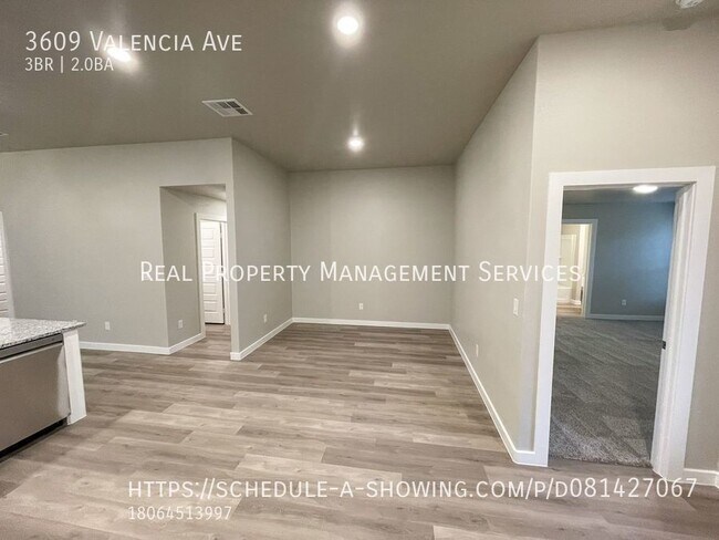 Foto del edificio - Brand New, Never Lived in 3 Bedroom, 2 Bat...