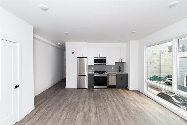 Foto del edificio - 396 Summit Ave