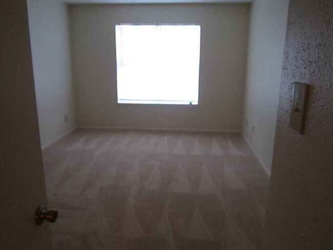 Foto del edificio - 10555 Turtlewood Ct